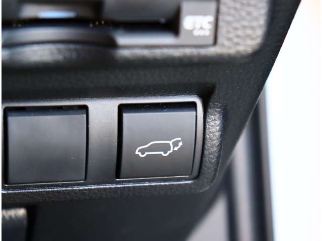 トヨタ カローラクロス １．８ Ｚ R3年 (関東) 99