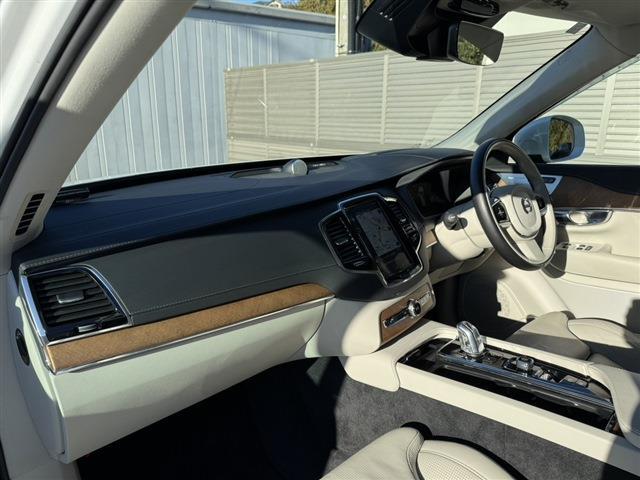 ボルボ ＸＣ９０ Ｔ８ ツインエンジン ＡＷＤ インスクリプション ４ＷＤ H30年 (東北) 99