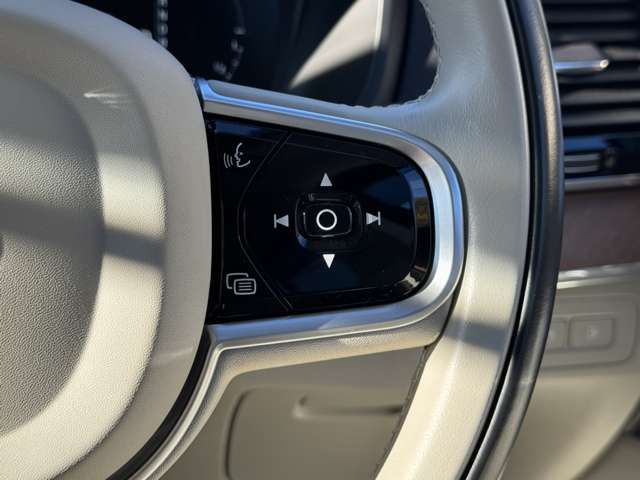 ボルボ ＸＣ９０ Ｔ８ ツインエンジン ＡＷＤ インスクリプション ４ＷＤ H30年 (東北) 99