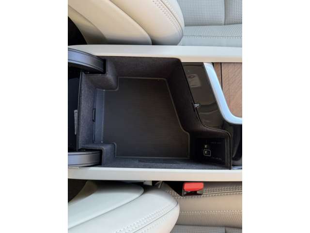 ボルボ ＸＣ９０ Ｔ８ ツインエンジン ＡＷＤ インスクリプション ４ＷＤ H30年 (東北) 99