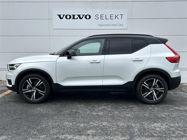 ボルボ ＸＣ４０ Ｂ４ ＡＷＤ Ｒデザイン ４ＷＤ R2年 (東北) 99