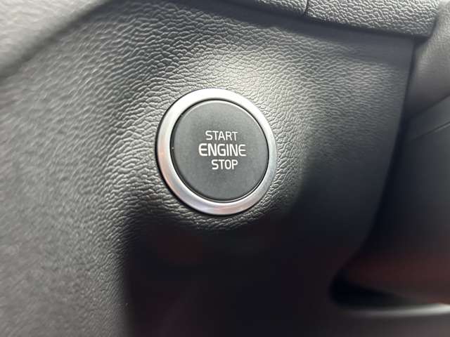 ボルボ ＸＣ４０ Ｂ４ ＡＷＤ Ｒデザイン ４ＷＤ R2年 (東北) 99