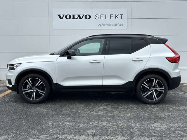 ボルボ ＸＣ４０ Ｂ４ ＡＷＤ Ｒデザイン ４ＷＤ R2年 (東北) 99