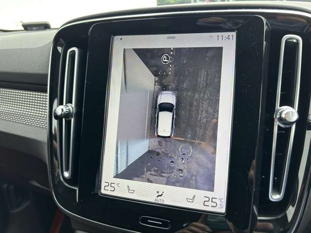 ボルボ ＸＣ４０ Ｂ４ ＡＷＤ Ｒデザイン ４ＷＤ R2年 (東北) 99