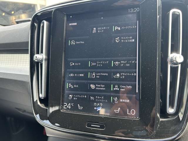 ボルボ ＸＣ４０ Ｂ４ ＡＷＤ モメンタム ４ＷＤ R3年 (東北) 99