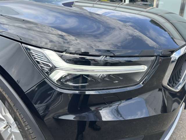 ボルボ ＸＣ４０ Ｂ４ ＡＷＤ モメンタム ４ＷＤ R3年 (東北) 99