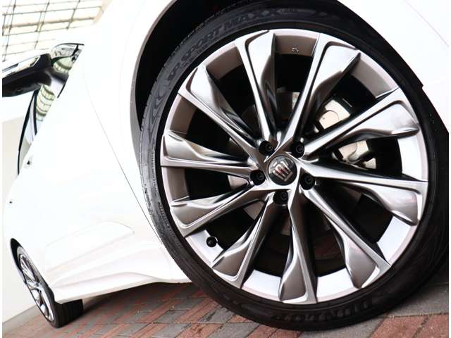 トヨタ クラウン　クロスオーバー　ハイブリッド ２．５ Ｇ アドバンスト レザー パッケージ Ｅ－ＦＯＵＲ ４ＷＤ R5年 (関東) 99