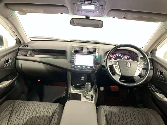 トヨタ クラウンアスリート ２．５ Ｉ－ＦＯＵＲ ４ＷＤ H23年 (北海道) 99