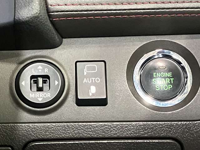 トヨタ クラウンアスリート ２．５ Ｉ－ＦＯＵＲ ４ＷＤ H23年 (北海道) 99