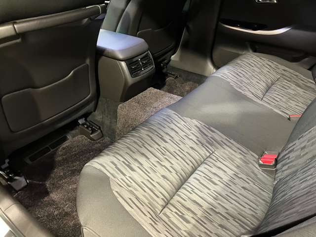 トヨタ クラウンアスリート ２．５ Ｉ－ＦＯＵＲ ４ＷＤ H23年 (北海道) 99