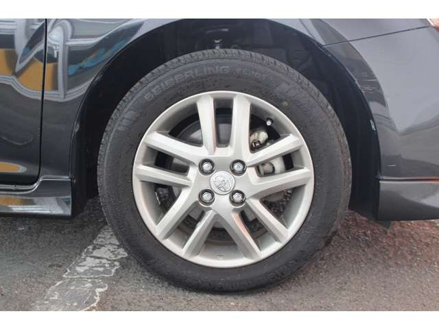 トヨタ カローラフィールダー　ハイブリッド １．５ ハイブリッド Ｇ エアロツアラー Ｗ×Ｂ H26年 (関東) 99