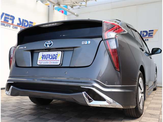 トヨタ プリウス １．８ Ａ H29年 (関東) 99