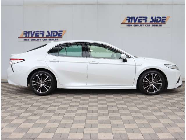 トヨタ カムリ ２．５ ＷＳ レザーパッケージ R1年 (関東) 99