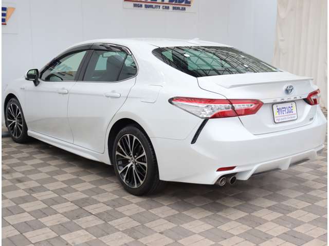 トヨタ カムリ ２．５ ＷＳ レザーパッケージ R1年 (関東) 99