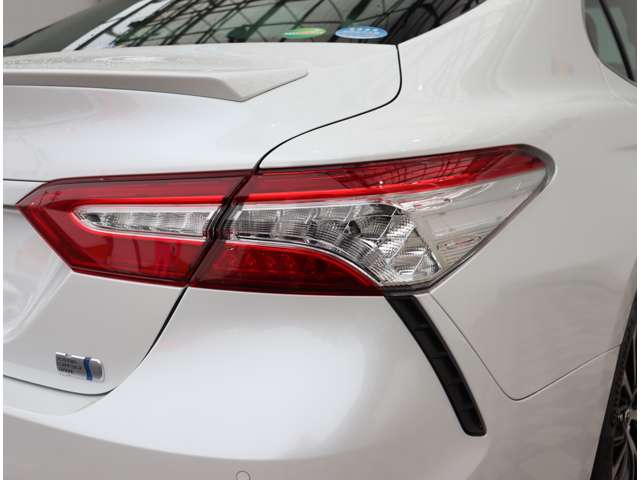 トヨタ カムリ ２．５ ＷＳ レザーパッケージ R1年 (関東) 99