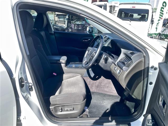 トヨタ クラウンアスリート ２．５ ナビパッケージ H21年 (関東) 99