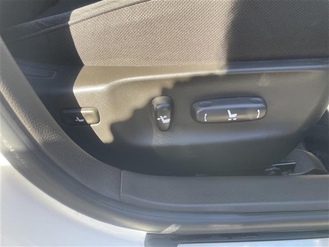 トヨタ クラウンアスリート ２．５ ナビパッケージ H21年 (関東) 99