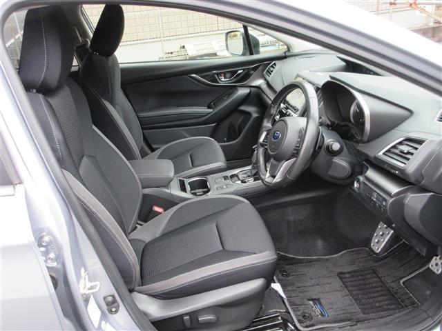 スバル インプレッサスポーツ ２．０ Ｉ－Ｓ アイサイト ４ＷＤ H29年 (関東) 99