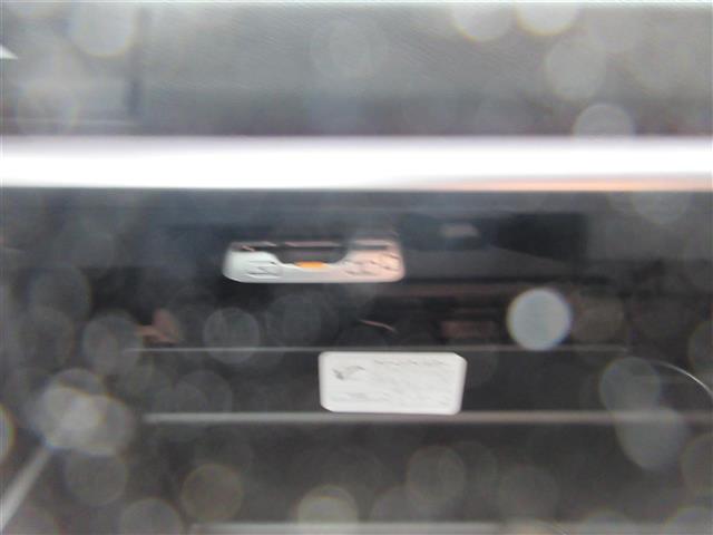 スバル インプレッサスポーツ ２．０ Ｉ－Ｓ アイサイト ４ＷＤ H29年 (関東) 99