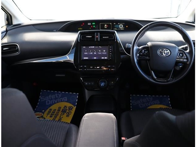 トヨタ プリウス １．８ Ａ R1年 (関東) 99