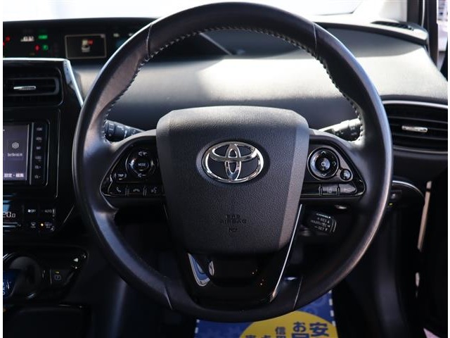 トヨタ プリウス １．８ Ａ R1年 (関東) 99