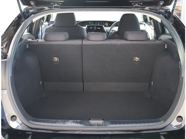 トヨタ プリウス １．８ Ａ R1年 (関東) 99