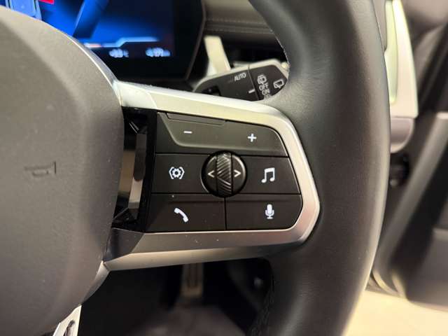 ＢＭＷ ｉＸ１ Ｘドライブ３０ Ｍスポーツ ４ＷＤ R5年 (関東) 99