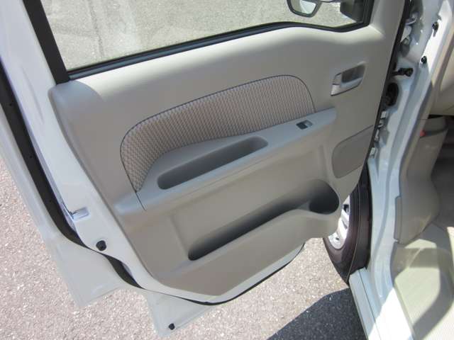 スズキ エブリイワゴン ６６０ ＰＺターボスペシャル ハイルーフ R6年 (関東) 99