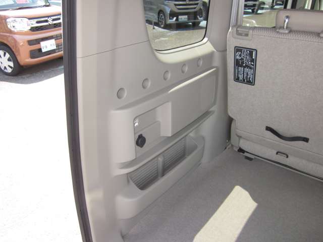 スズキ エブリイワゴン ６６０ ＰＺターボスペシャル ハイルーフ R6年 (関東) 99