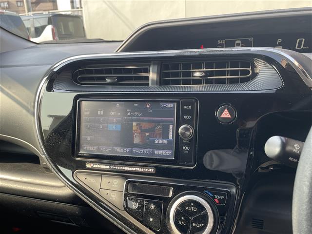 トヨタ アクア １．５ Ｓ H29年 (東海) 99