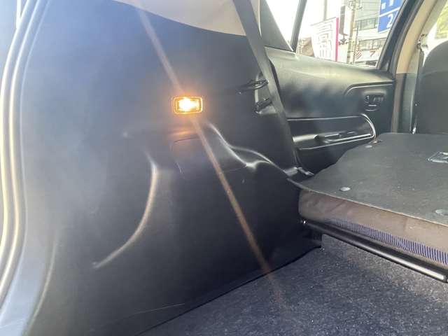 トヨタ アクア １．５ Ｓ H29年 (東海) 99