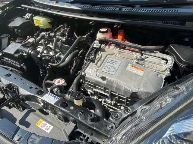 トヨタ アクア １．５ Ｓ H29年 (東海) 99