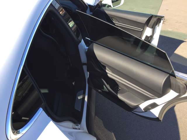 ポルシェ タイカン ４Ｓ パフォーマンスバッテリー プラス ４シート ４ＷＤ R3年 (東海) 99