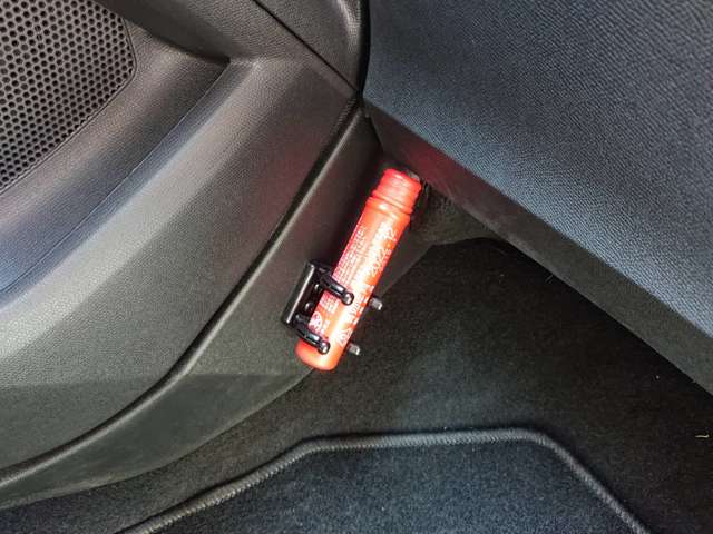 プジョー ３００８ ブルーＨＤＩ クリーン エディション ディーゼルターボ R1年 (東北) 99