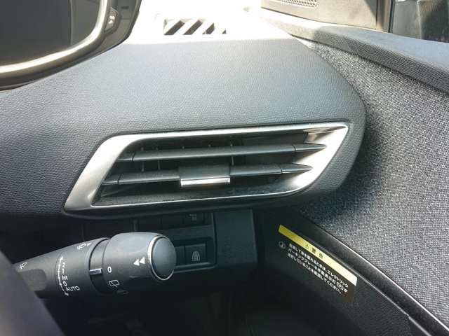 プジョー ３００８ ブルーＨＤＩ クリーン エディション ディーゼルターボ R1年 (東北) 99