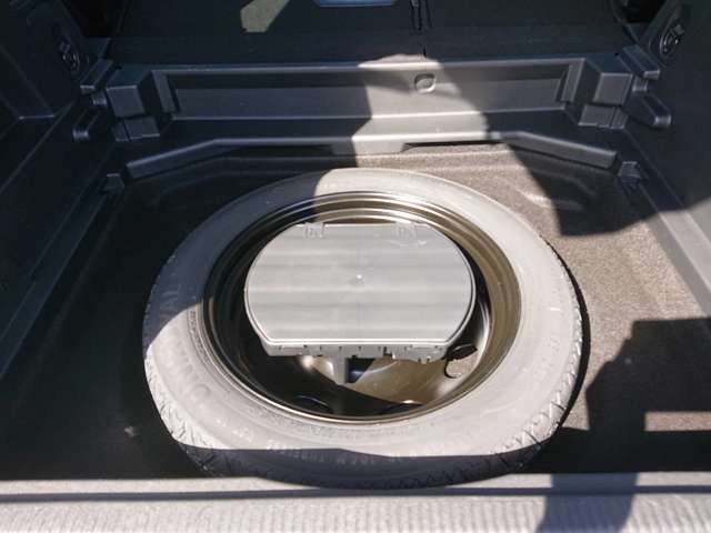 プジョー ３００８ ブルーＨＤＩ クリーン エディション ディーゼルターボ R1年 (東北) 99