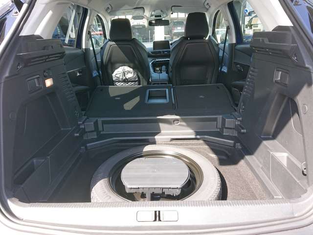 プジョー ３００８ ブルーＨＤＩ クリーン エディション ディーゼルターボ R1年 (東北) 99