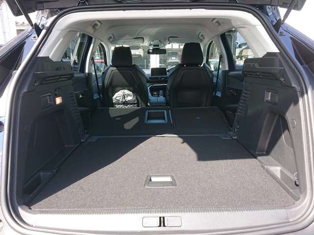 プジョー ３００８ ブルーＨＤＩ クリーン エディション ディーゼルターボ R1年 (東北) 99