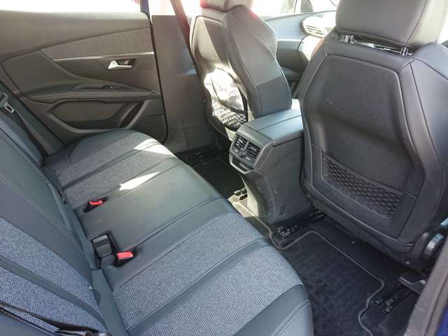 プジョー ３００８ ブルーＨＤＩ クリーン エディション ディーゼルターボ R1年 (東北) 99