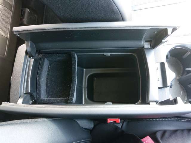 プジョー ３００８ ブルーＨＤＩ クリーン エディション ディーゼルターボ R1年 (東北) 99