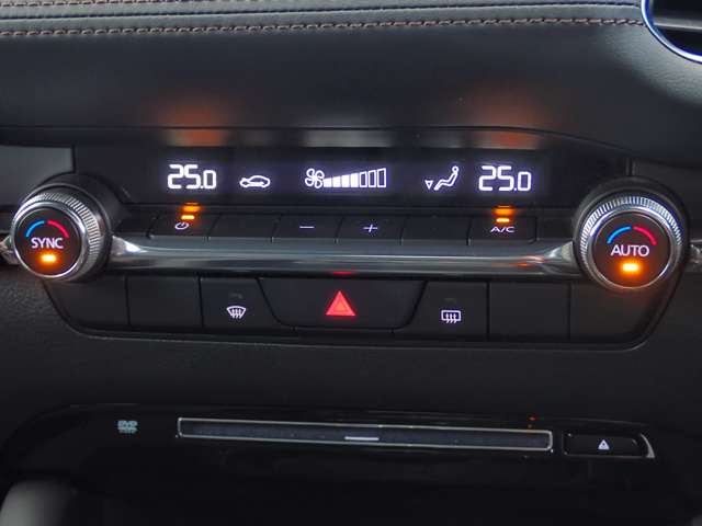 マツダ ＭＡＺＤＡ３　ファストバック １．８ ＸＤ プロアクティブ ディーゼルターボ R4年 (関東) 99