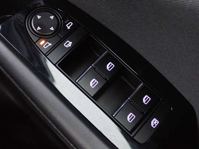 マツダ ＭＡＺＤＡ３　ファストバック １．８ ＸＤ プロアクティブ ディーゼルターボ R4年 (関東) 99