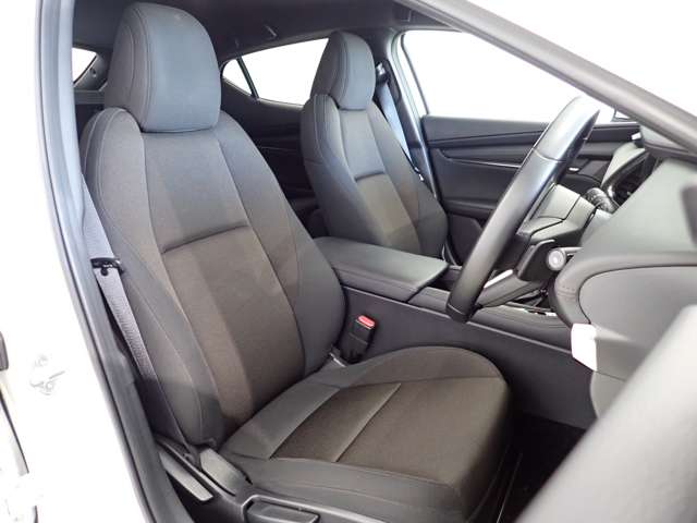 マツダ ＭＡＺＤＡ３　ファストバック １．８ ＸＤ プロアクティブ ディーゼルターボ R4年 (関東) 99