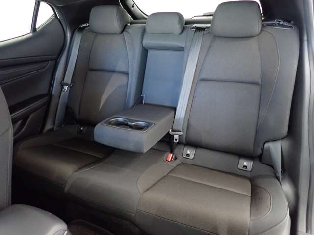 マツダ ＭＡＺＤＡ３　ファストバック １．８ ＸＤ プロアクティブ ディーゼルターボ R4年 (関東) 99