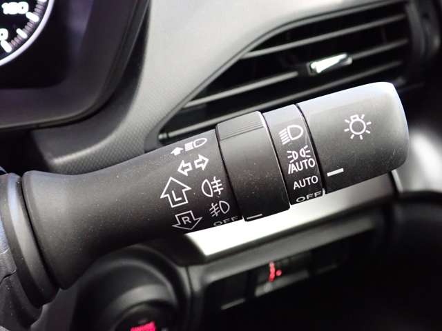 スバル インプレッサ　ハイブリッド ２．０ ＳＴ－Ｇ ４ＷＤ R5年 (関東) 99