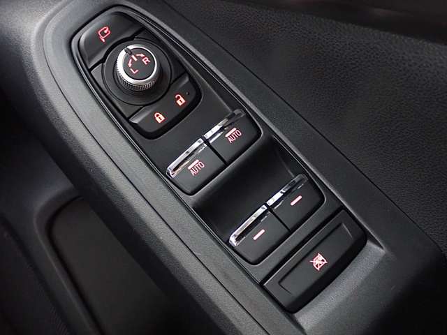 スバル インプレッサ　ハイブリッド ２．０ ＳＴ－Ｇ ４ＷＤ R5年 (関東) 99