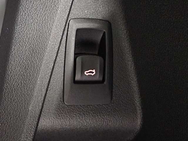 ＢＭＷ １シリーズ １１８Ｄ Ｍスポーツ ディーゼルターボ R4年 (関東) 99