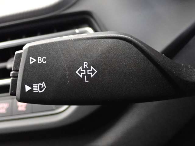 ＢＭＷ １シリーズ １１８Ｄ Ｍスポーツ ディーゼルターボ R4年 (関東) 99