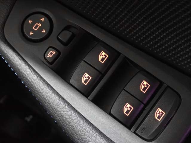 ＢＭＷ １シリーズ １１８Ｄ Ｍスポーツ ディーゼルターボ R4年 (関東) 99