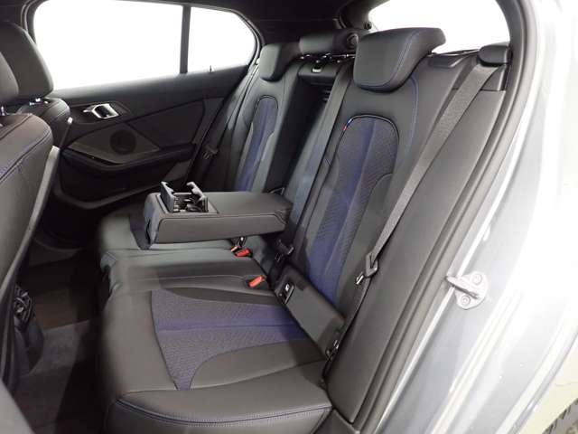 ＢＭＷ １シリーズ １１８Ｄ Ｍスポーツ ディーゼルターボ R4年 (関東) 99